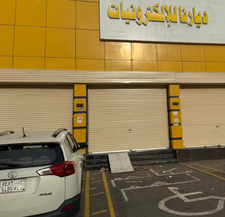 Factory Price Industrial Warehouse Security Store Front Door Electric Roller Shutter Doors Insulation Roll up Garage Door