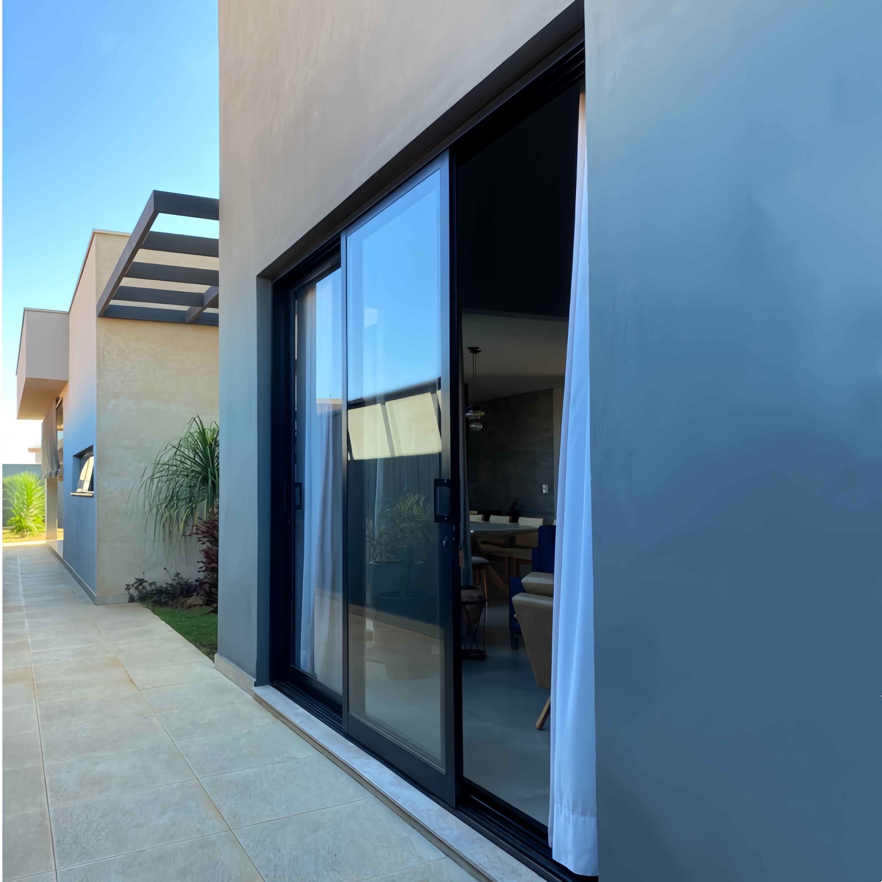 Good quality Advanced modern Aluminum Door Sliding tinted Glass Patio Door with Bi-fold Folding Outdoor Storefront Door