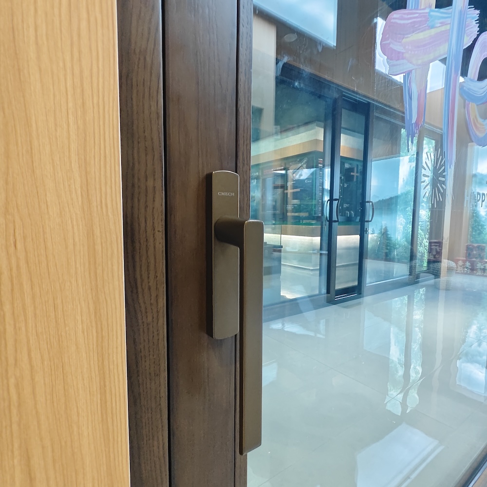 Modern Aluminum Clad Wood Sliding Door Thermal Break Double Glazed Low-E Dark Walnut Interior for Villa Patio
