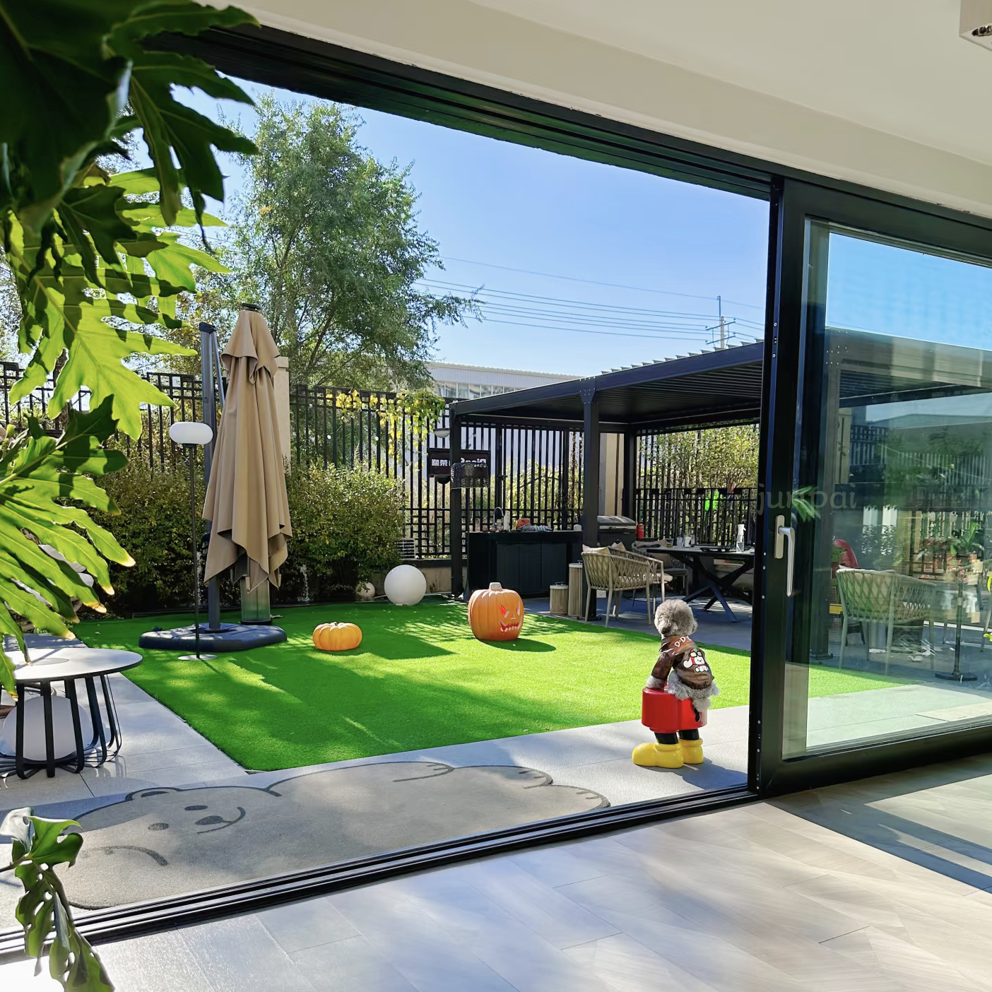 Aluminium Glass Sliding Door New Design Exterior Patio Balcony Tempwews Glass Door for Garden Interior &amp; Villa Application