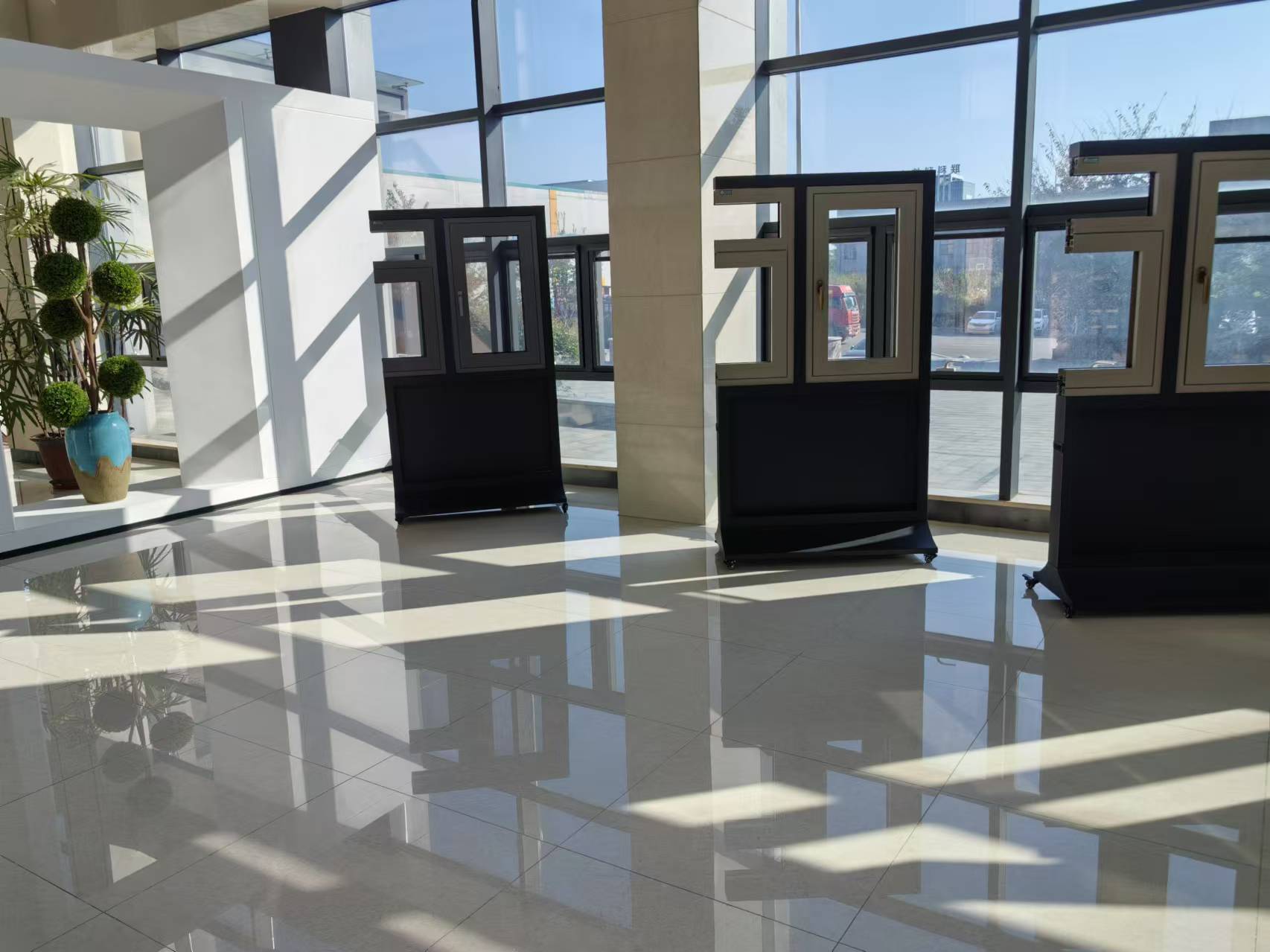 High Quality Aluminum Doors and windows