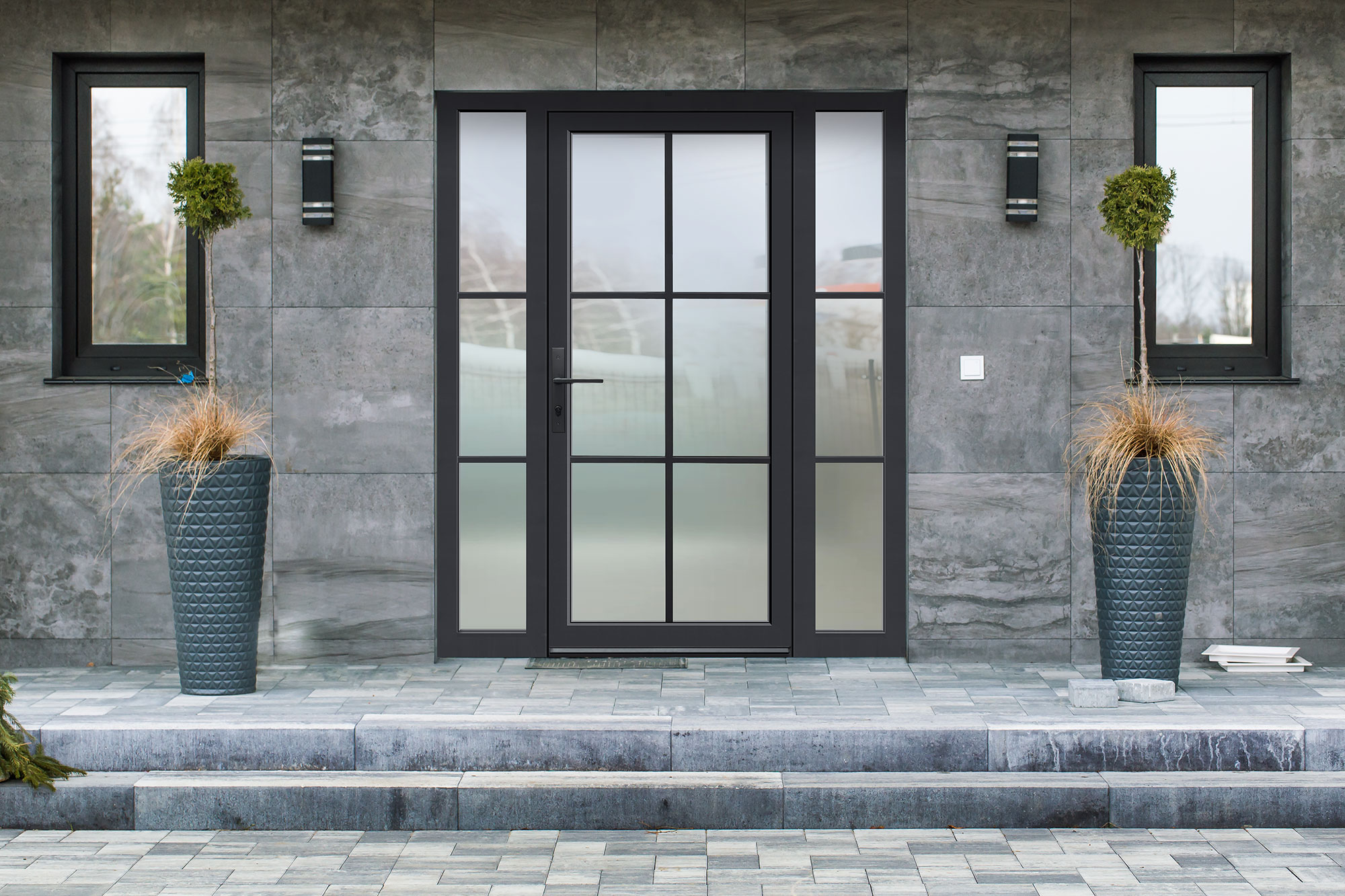 Modern Aluminum Alloy Glass Horizontal Sliding Door Graphic Design French-style Door Frame Black Apartment Interior Door
