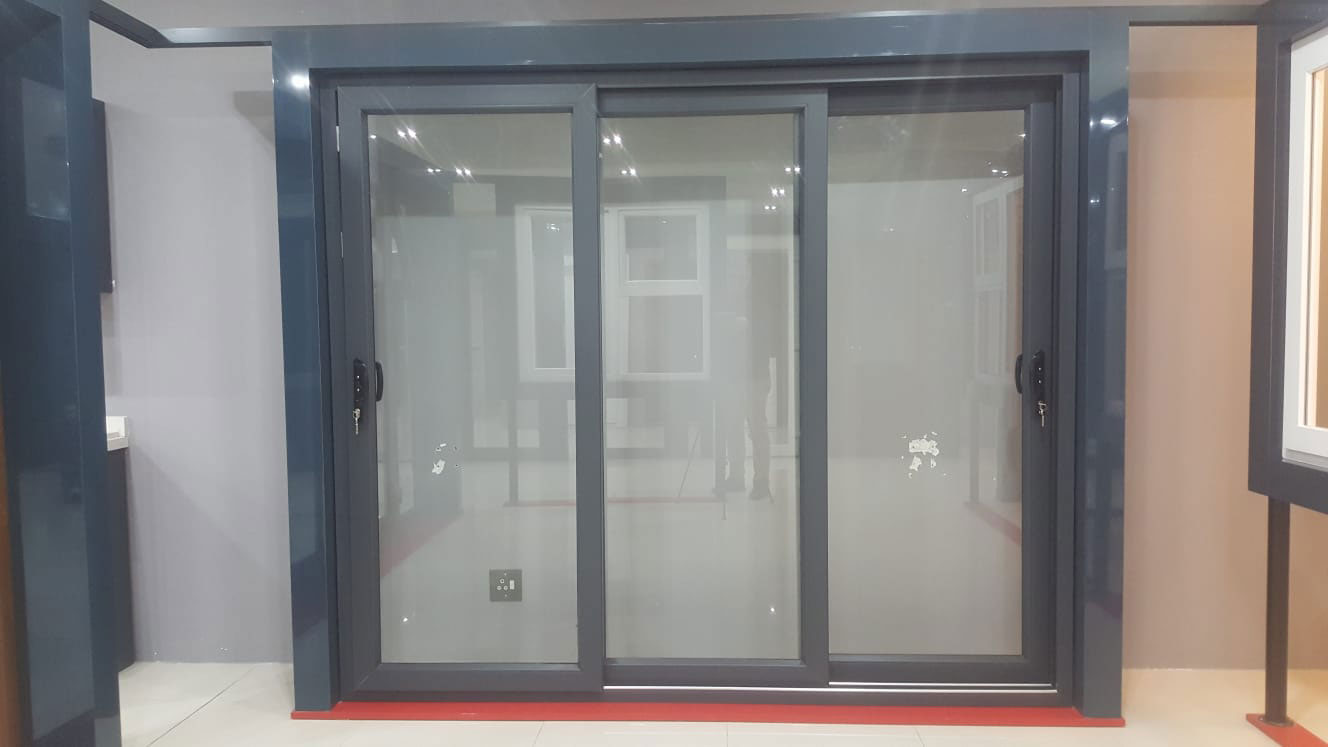 Contemporary Aluminum Sliding Door with Secure Multi Point Lock for Modern Villa Balcony