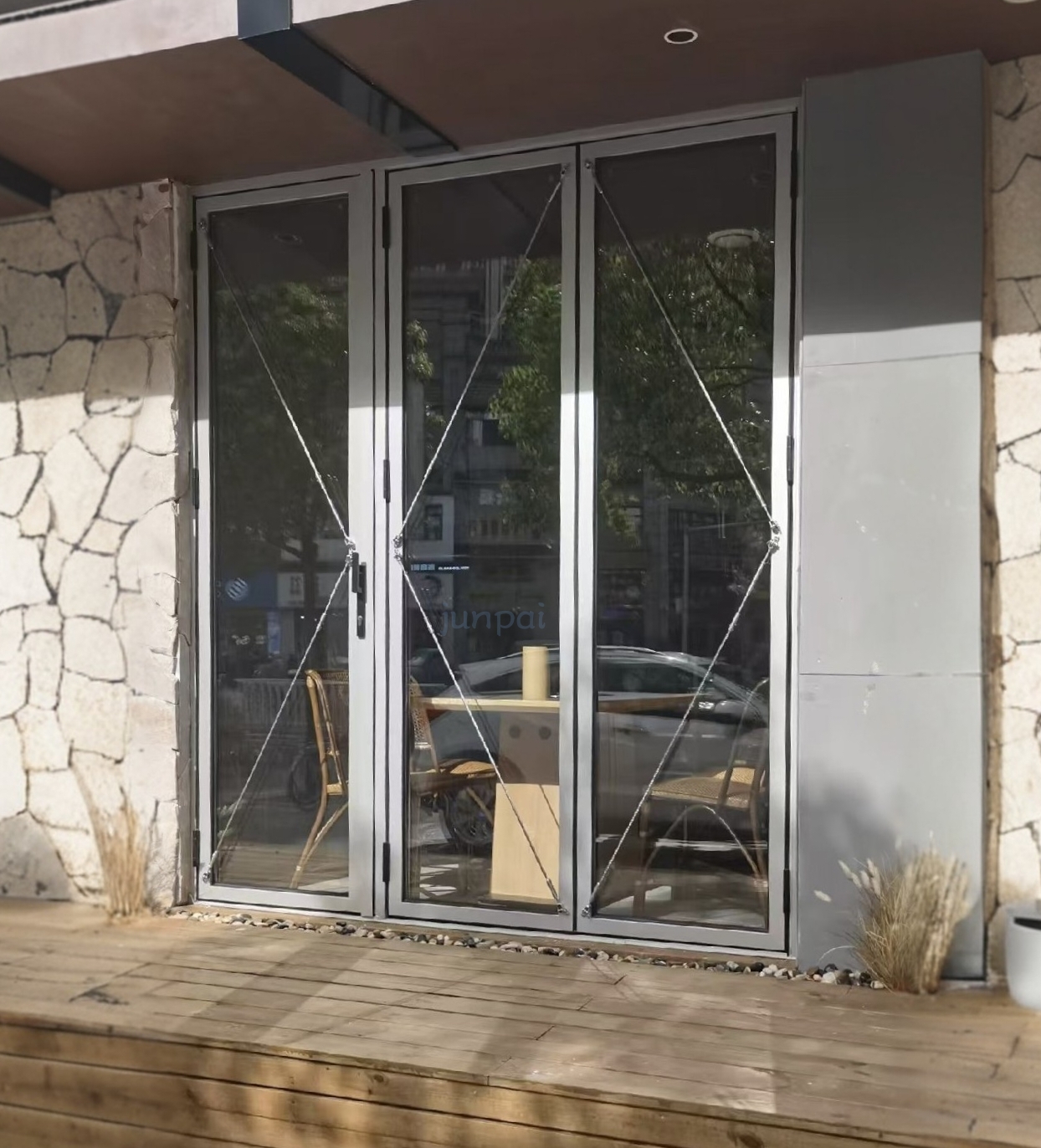 High-end Aluminum Bi-fold Patio Doors Designed For Luxury Villas Compliant with European EN Performance Standards